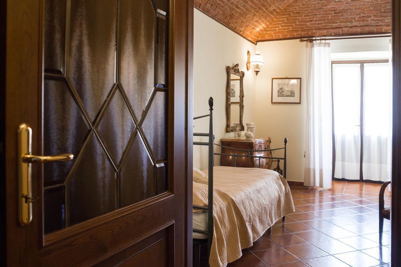 Bed and Breakfast Casa Del Grande Vecchio Airasca Exterior foto