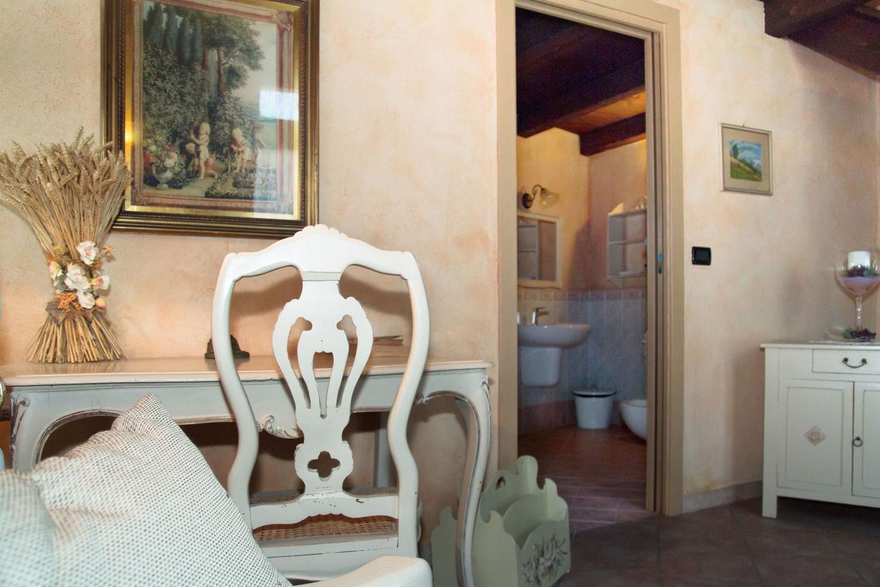 Bed and Breakfast Casa Del Grande Vecchio Airasca Exterior foto