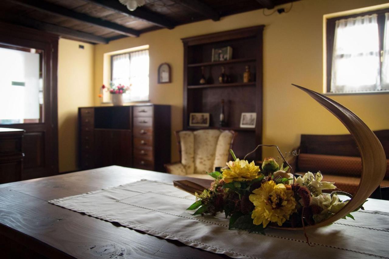 Bed and Breakfast Casa Del Grande Vecchio Airasca Exterior foto