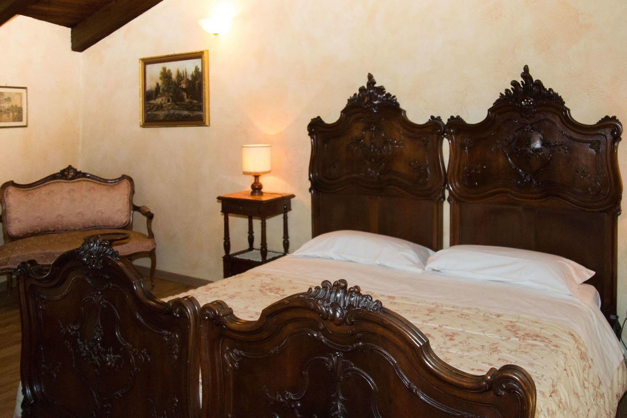 Bed and Breakfast Casa Del Grande Vecchio Airasca Exterior foto